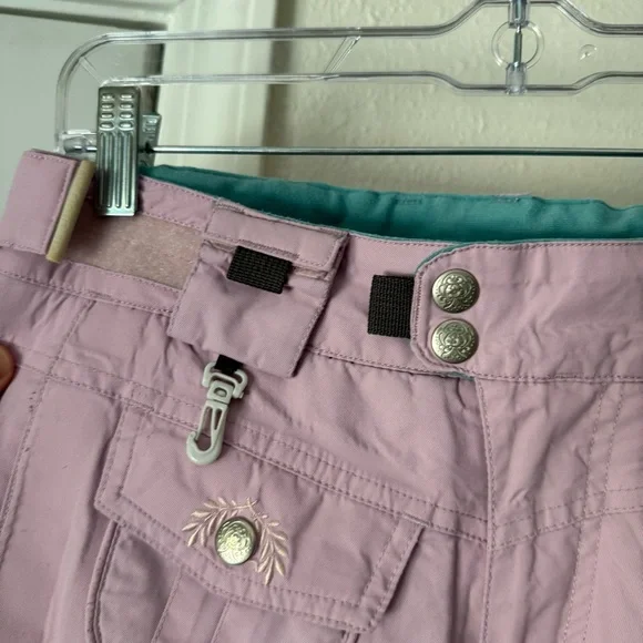 686 women’s pink ski snow nylon pants - Picture 6 of 10
